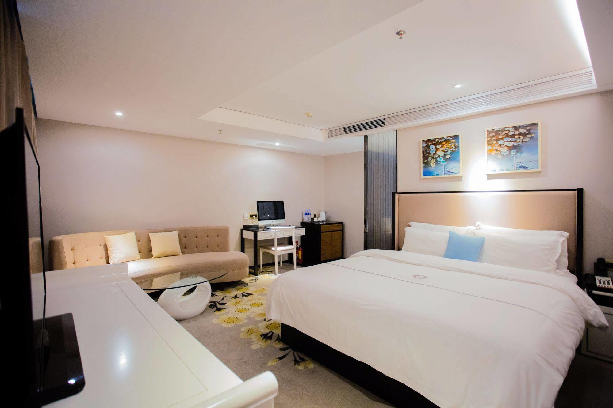 Insail Hotels Zhujiang New Town Jinan University Branch Kanton Exterior foto