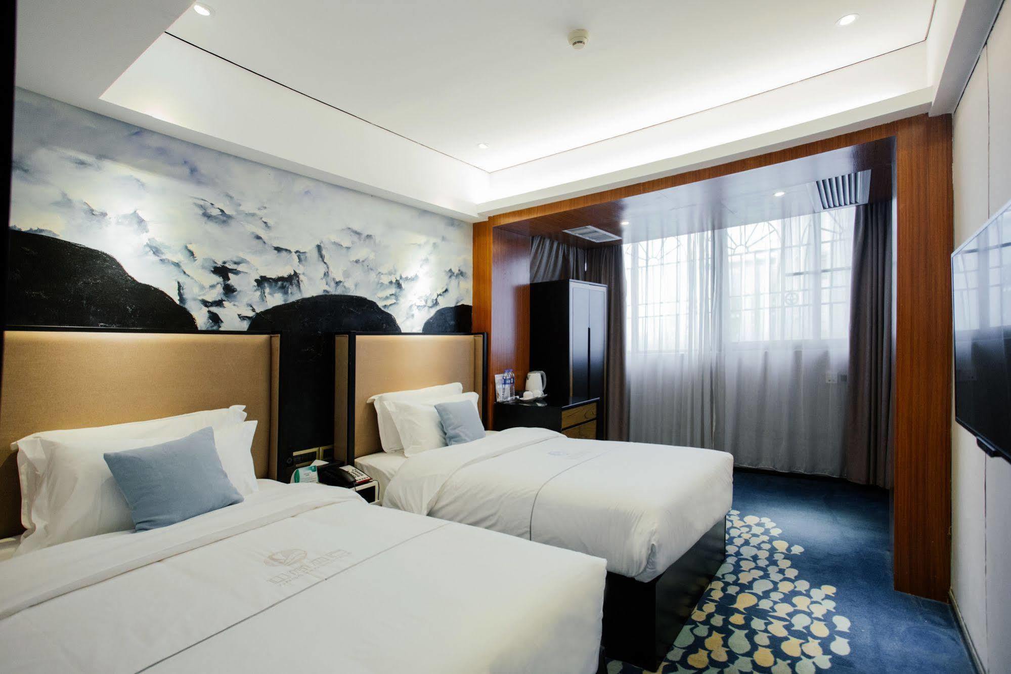 Insail Hotels Zhujiang New Town Jinan University Branch Kanton Exterior foto