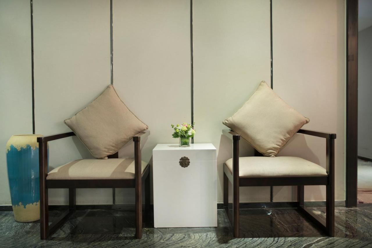 Insail Hotels Zhujiang New Town Jinan University Branch Kanton Exterior foto