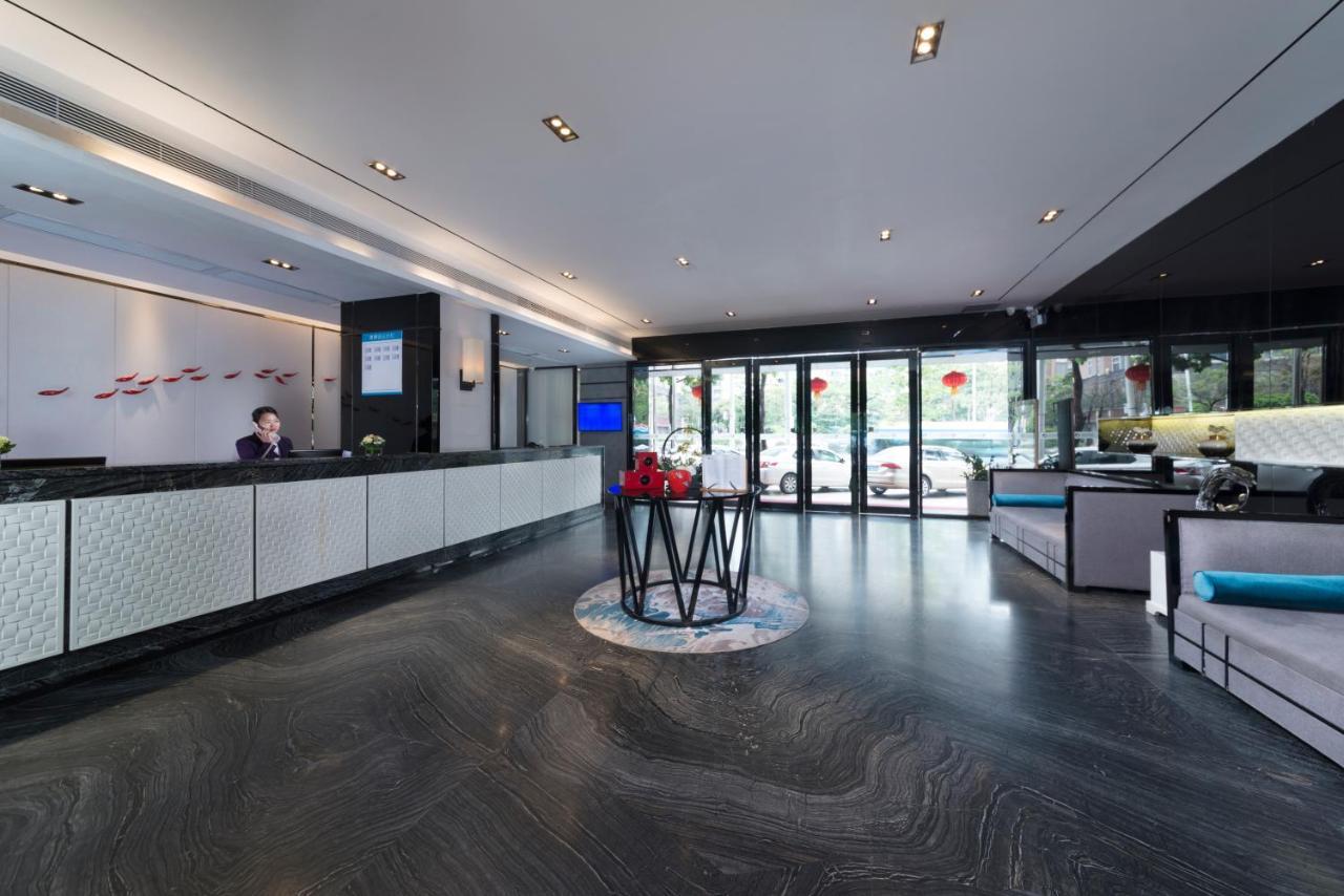 Insail Hotels Zhujiang New Town Jinan University Branch Kanton Exterior foto