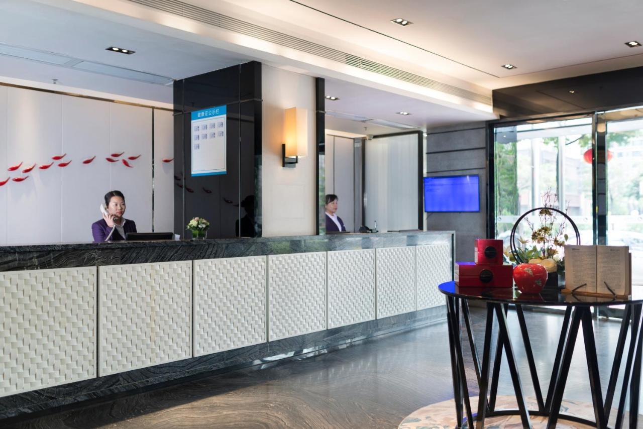 Insail Hotels Zhujiang New Town Jinan University Branch Kanton Exterior foto