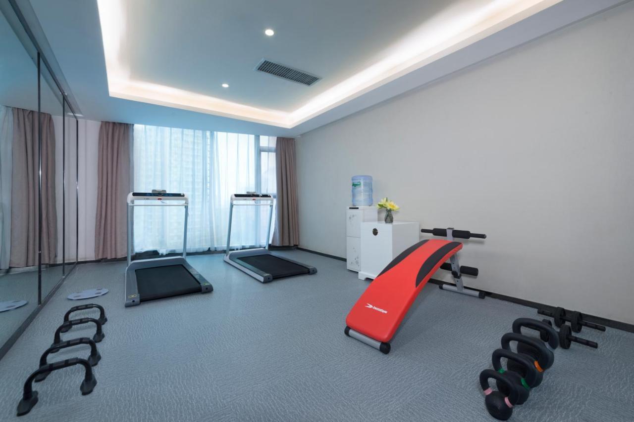 Insail Hotels Zhujiang New Town Jinan University Branch Kanton Exterior foto