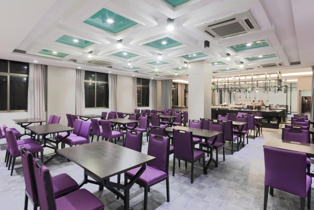 Insail Hotels Zhujiang New Town Jinan University Branch Kanton Exterior foto
