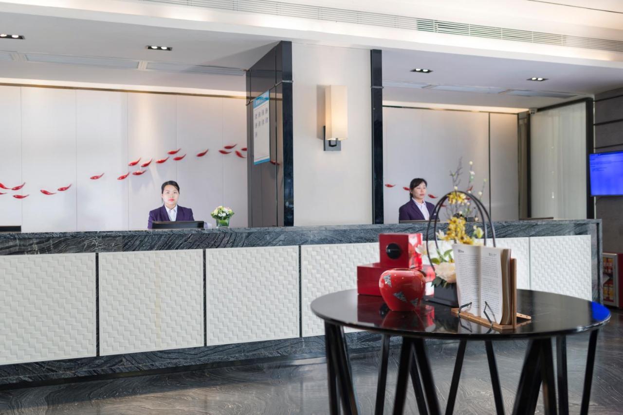 Insail Hotels Zhujiang New Town Jinan University Branch Kanton Exterior foto